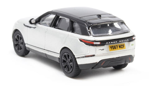 76VEL003 - Range Rover Velar SE Silicon Silver