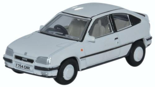 76VX001 Vauxhall Astra MkII White