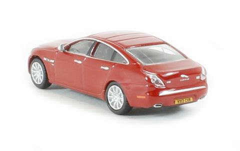 76XJ003 Jaguar XJ Saloon Carnelian Red