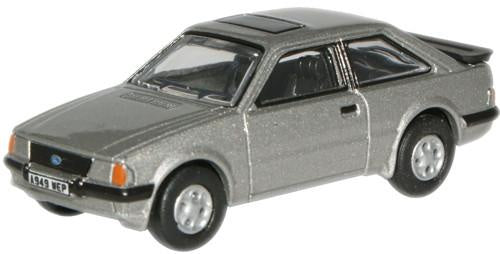 76XR001 - Strato Silver Ford Escort XR3i