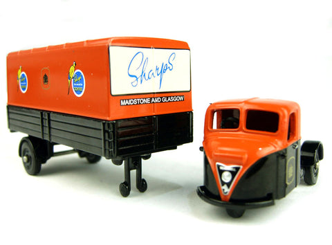 DG148020 - Scammell Scarab Box Trailer - Sharps Toffee