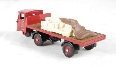 DG199011 - Scammell Mechanical Horse Flatbed/Load