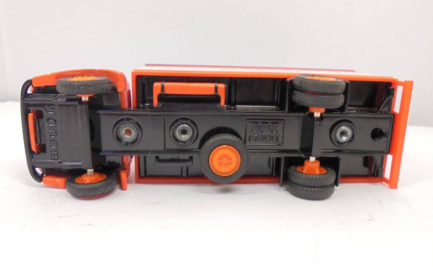 22901 Bedford TK'20 Boxvan SOUTHERN BRS