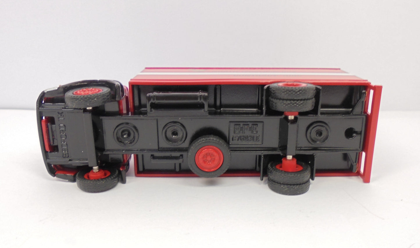 22912 Bedford TK Box Van "North Western B.R.S."