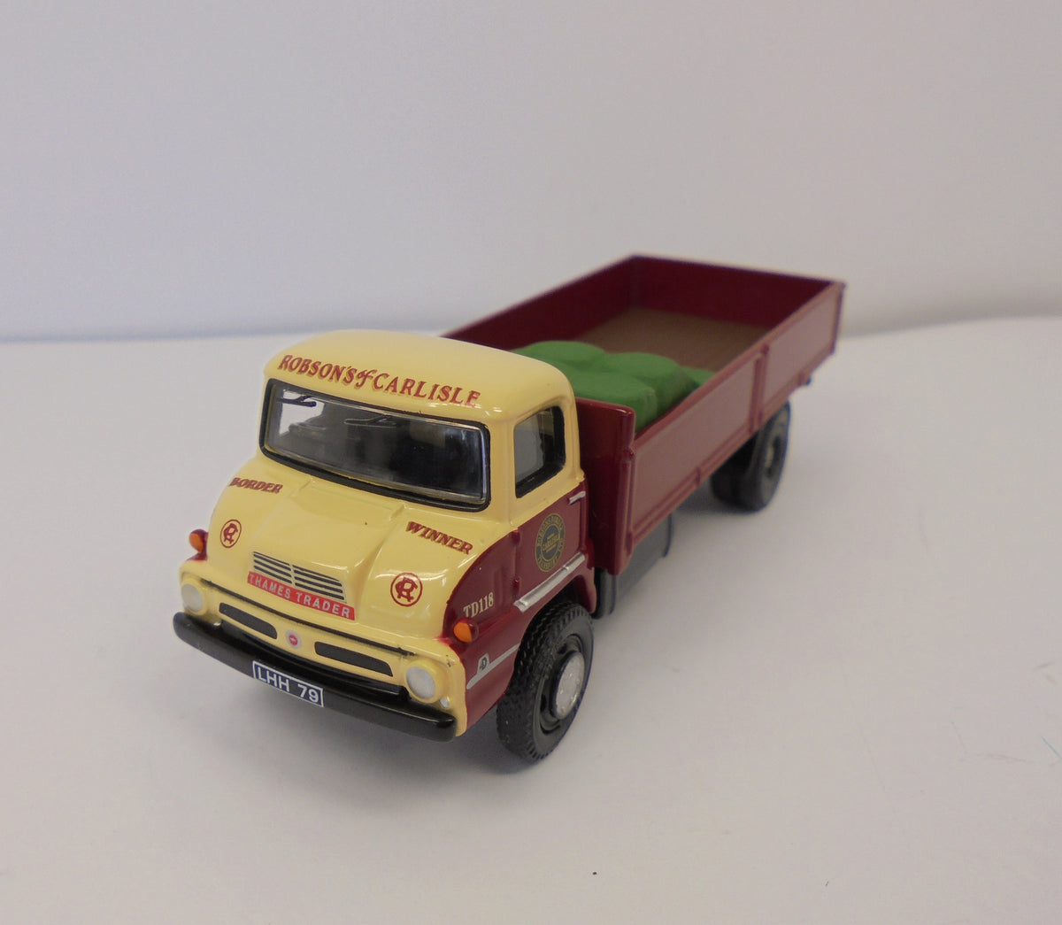 Modellino Camion Scala 1:43 Fiat 690 T1 IXO modellismo statico