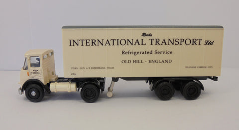 19403 Atkinson Artic. Box Van "Monk's Transport"
