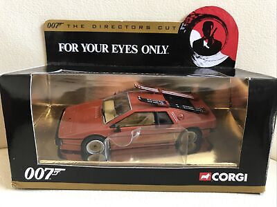 CC04704 - Lotus Esprit Turbo, For Your Eyes Only, 007