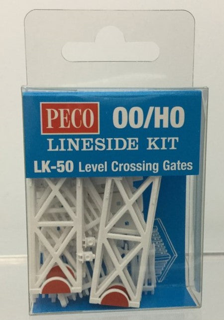 LK-50 Level Crossing Gates (4) with Wicket Gates and Fencing