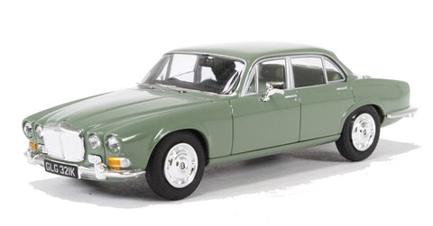 VA08805 - Daimler Sovereign (Series 1) 4.2