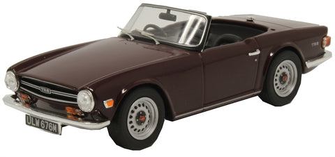 VA14700 - Triumph TR6 Damson