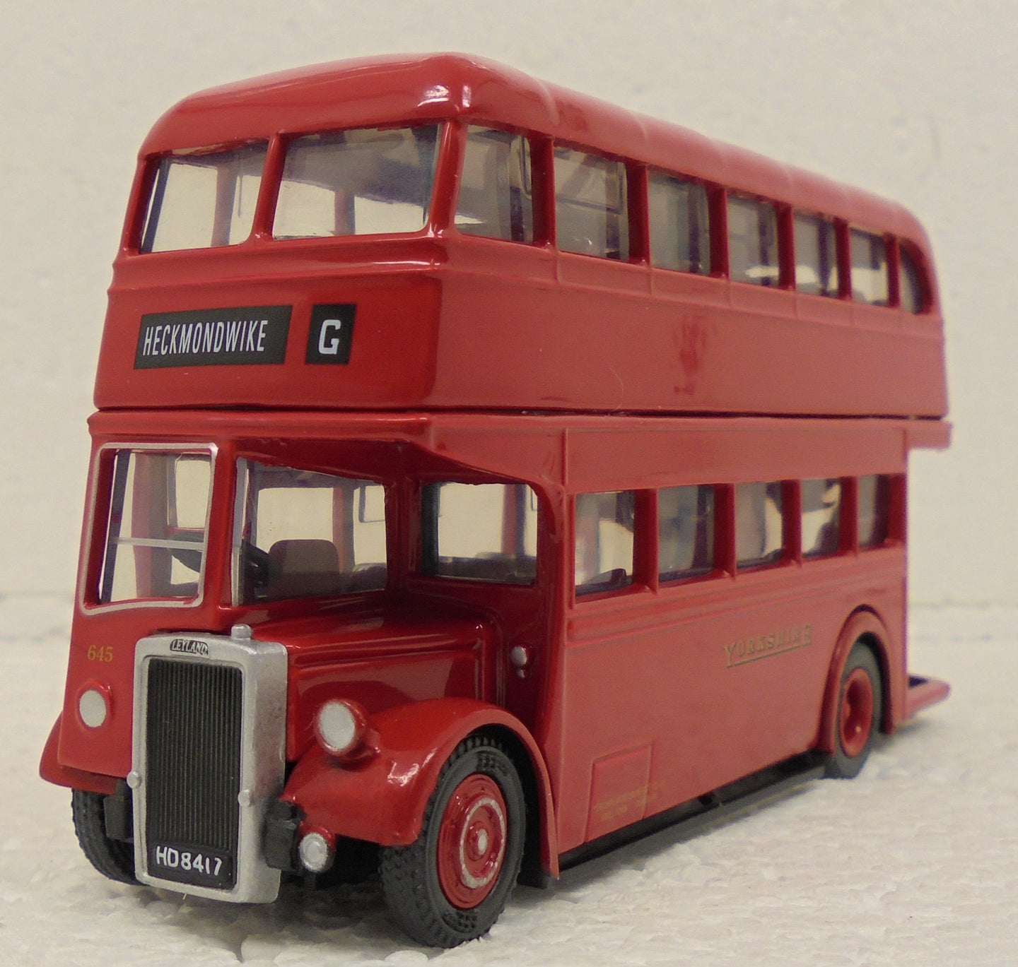 16134 Layland PD2 Highbridge "Yorkshire Woollen"