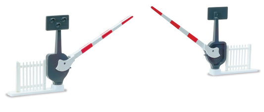 LK-51 Level Crossing Barriers (2) with Fencing