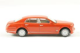 76BM004 - Bentley Mulsanne St James Red