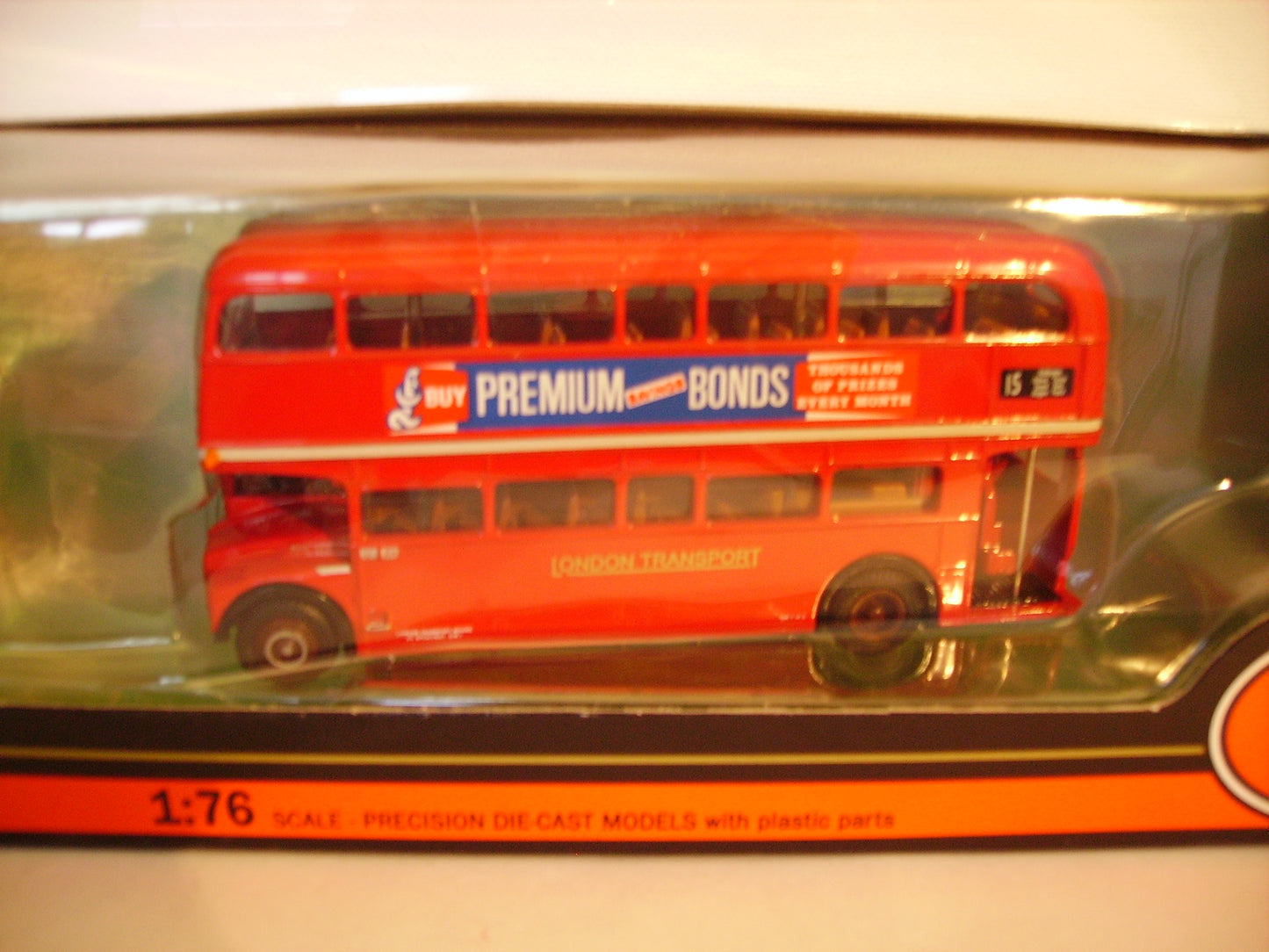25505 RML Routemaster "London Transport" Route 15