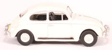 Load image into Gallery viewer, 76VWB008 VW Beetle Lotus White
